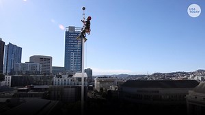 Steeplejacks climb tall buildings to make repairs, but is it a dying trade? | USA TODAY Video