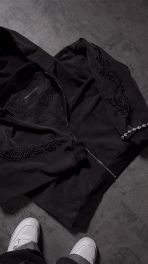 Vella on Instagram: "Ev hoodie restock OUT NOW ⛓️ - - - - #brand #fashion #clothingbrand #style #clothing #outfitoftheday #explore #shop #playboicarti #kencarson"