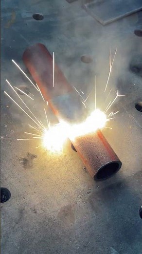 SFX Mobile Laser Cleaner Metal Paint Removal--Luoyang SFX Industrial Technology