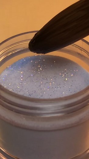 Mesmerizing Nail Art Tutorial: Close-Up ASMR for Nail Enthusiasts