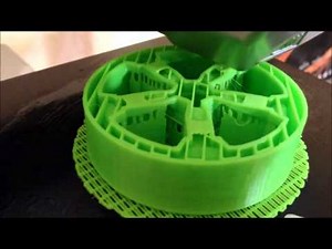 Cubify 3D printing car wheel in 4 hours