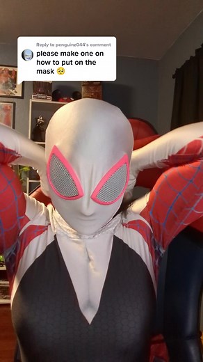 How to Put on a Spiderman Cosplay Mask Tutorial
