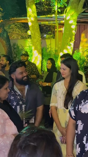 Alameen | unexpected off screen expressions 😂❤️ with my dearest frd @arathynair_official ❤️😄 എന്നാലും ഇത്ര കാര്യം ആയിട്ട് എന്താ ആയിരിക്കും അവൾ പറഞ്ഞെ... | Instagram