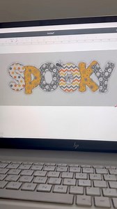Doodle fonts are a great way to add a little more style to designs. These are not traditonal fonts and must be uploaded into Cricut Design Space one character at a time. But they are a lot of fun! #cricut #cricuttutorial #cricutfonts #doodlefont #cricutdesignspace | Corinne Blackstone