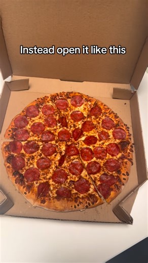 Domino's Pizza Canada 🍕 on Instagram: "Try this life hack for better results #lifehacks #pizza"