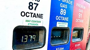 Ottawa defends implementation of clean fuel regulations