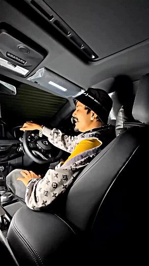 Call me S⚡ on Instagram: "Yaar Bhai😒⚠️✒️\n\n#sudafam #sudaksh_dj #instagood #ownvoice #instagram #instadaily #instareels #reels #follow #reelkarofeelkaro #explorepage #explore #trend #trendingreels #inspirationalquotes"