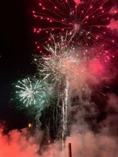 Amazing #show of #fireworks 🎆 and hand flares 😍 in the first anniversary of the syrian revolution