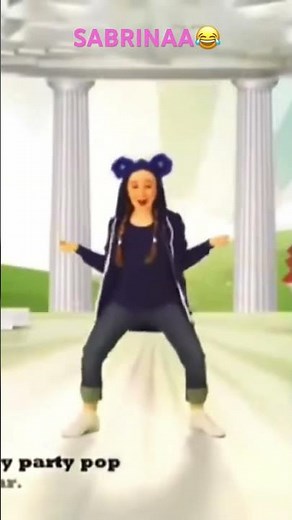 Sabrina carpenter gummy bear song dance😂