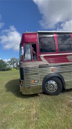1990 Prevost Le Mirage 40' Class A Motorhome