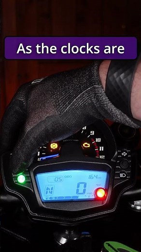 How to adjust the time on a Kawasaki Vulcan S