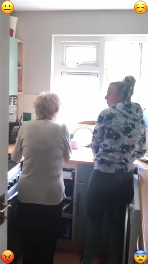 Hilarious Spray Prank Compilation to Make You Laugh