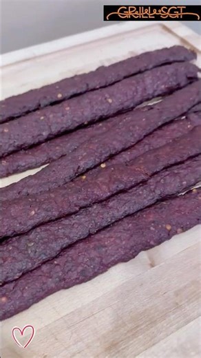 Spicy Ground Beef Jerky #easy #jerky #lonestargrillz #pelletsmoker #meatyourmaker