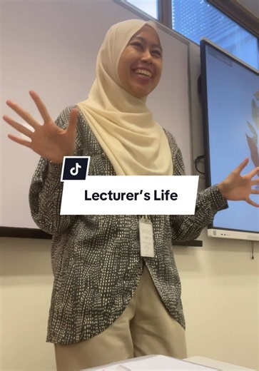 Day in the Life of a Lecturer: Typical Academic Day Routine