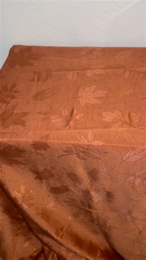 Watch First Impression and Unbox tablecloth on Amazon Live