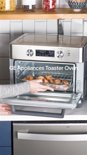 Limited kitchen space? This one is all you need!  This 7-in-1...