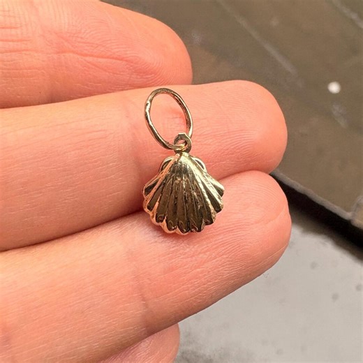 14K Solid Gold Sea Shell Charm - Marine Jewelry Gift for Her - Etsy UK