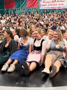 Pretty Girls 💕Ride - Devil's Wheel 2026 [Teufelsrad] Oktoberfest Germany 1080p 19 | Winnie Sumner