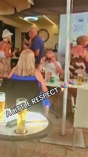 3.4K views · 31 reactions | Happy Monday Funday folks! 5pm New Hoppy's Bar 8.50pm Highland Paddy - Las Americas 10.15pm Bojanglesmusicbar 3 fab venues, all with awesome customers (and staff)  | Lisa Bridge - Tenerife | Facebook