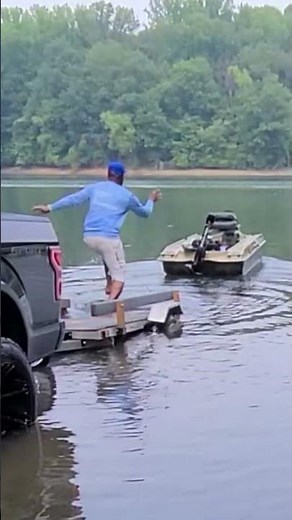 BOAT LAUNCH FAIL: Jumping In The Lake To Save My Boat