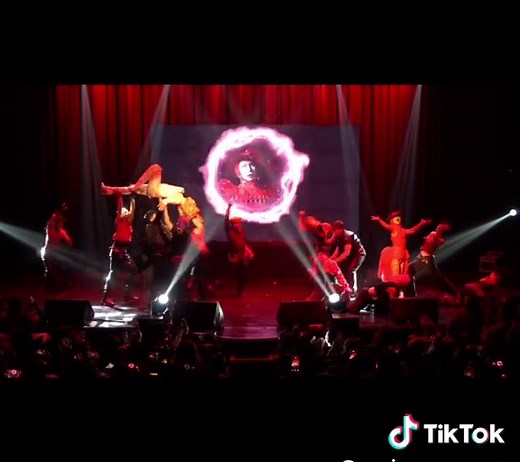 Marina x Khianna's ABRACADABRA Full Performance