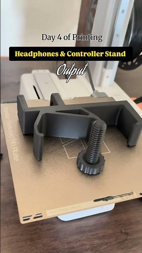 Day 4: 3D Printing a Gaming Headphone & Controller Stand 🎧🎮#shorts #gaming #headphones #controller