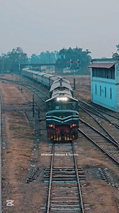 Big boy with 41up Karakoram arriving at Wazirabad | Pakistan Railways & Tourism