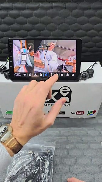 🚨 СУПЕР АКЦИЯ 🚨 ANDROID   4 камеры 360° 👇 💎 Максимум возможностей без потери оригинала ✔ QLED экран — яркость и чёткая картинка ✔ Панорамный обзор 360° (4 камеры 1080) ✔ Запись с камер — дополнительная безопасность ✔ Установка по штатным фишкам — без вмешательства ⚙️ 8 ядер — быстрая работа без лагов 📲 CarPlay / Android Auto 📡 Bluetooth • GPS • USB • 4G • Wi-Fi 🔥 Полный контроль вокруг автомобиля 🔥 Комфорт и современный вид салона 🛒 Рассрочка через Kaspi 📍 Установка в LuxeMediaPro 📦 О