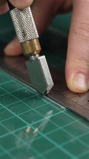 ✂️ The Perfect Way To Cut Glass