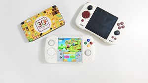 正方形屏幕的掌机究竟能玩些什么？RGcube测评