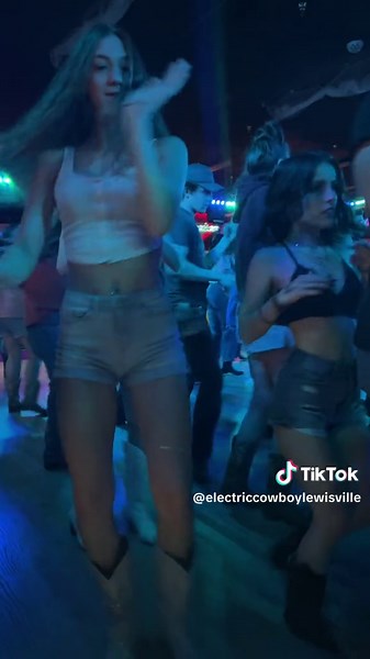 Wobble Line Dance Tutorial and Fun Tips