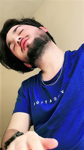 Vacation Vibes: Hand Gestures and Style