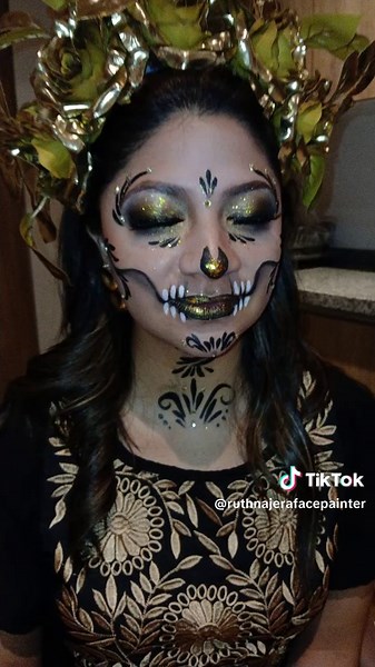 Glamorous Catrina Makeup Tutorial for Día de Muertos