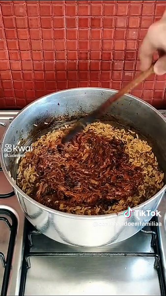 Mjadra: Receita de Arroz com Lentilha Deliciosa