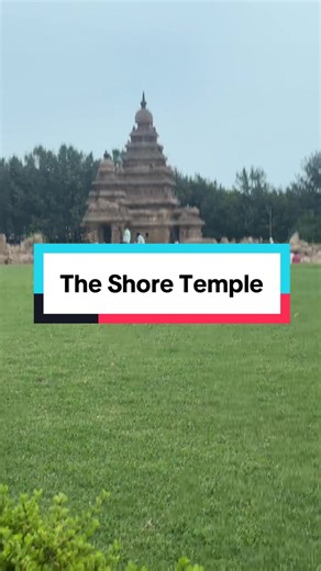 The Shore Temple (c. 725 AD) is a complex of temples and shrines that overlooks the shore of the Bay of Bengal. It is located in Mahabalipuram, about 60 kilometres (37 mi) south of Chennai in Tamil Nadu, India #fyp #travel #india #temple