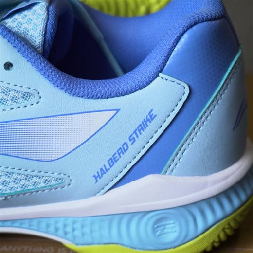 𝐓𝐡𝐞 𝐋𝐢-𝐍𝐢𝐧𝐠 𝐇𝐚𝐥𝐛𝐞𝐫𝐝 𝐒𝐭𝐫𝐢𝐤𝐞 𝐢𝐬𝐧’𝐭 𝐣𝐮𝐬𝐭 𝐚 𝐬𝐡𝐨𝐞 — 𝐢𝐭’𝐬 𝐲𝐨𝐮𝐫 𝐩𝐞𝐫𝐟𝐨𝐫𝐦𝐚𝐧𝐜𝐞 𝐮𝐩𝐠𝐫𝐚𝐝𝐞 𝐨𝐧 𝐭𝐡𝐞 𝐜𝐨𝐮𝐫𝐭. Here’s Why Halberd Strike Stands Out 👇 ✔️𝐀𝐝𝐚𝐩𝐭𝐢𝐯𝐞 𝐌𝐞𝐬𝐡 𝐔𝐩𝐩𝐞𝐫– Lightweight, breathable, and flexible to ensure your feet stay cool and move naturally with every step. ✔️𝐋𝐍 𝐂𝐥𝐨𝐮𝐝 𝐂𝐮𝐬𝐡𝐢𝐨𝐧𝐢𝐧𝐠– Ultra-soft, shock-absorbing midsole that reduces impact and boosts rebound for explosive take-offs. ✔️𝐃𝐞𝐬𝐢𝐠𝐧�