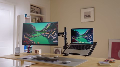 HUANUO Adjustable Monitor Stand, Single Arm Desk Mount for 32 inch Screen and 17 inch Laptop, Heavy Duty Ergonomic Bracket Holds 22lbs