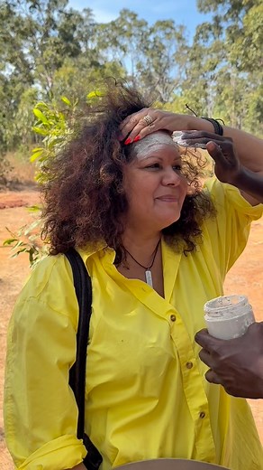 It was a special day in Galiwin’ku today, as we celebrated the launch of the Yalu Children and Family Nest with the community. Assistant Minister for Indigenous Health Rebecca White and I were proud to be there to support this important new project, providing social and emotional well-being support for Yolŋu children and families. Paving the way for better health outcomes and a stronger future. ✨❤️ | Senator Malarndirri McCarthy - Northern Territory