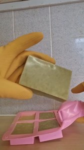 Soap for eczema and extreme dryness (homemade) | Trendy Grandma