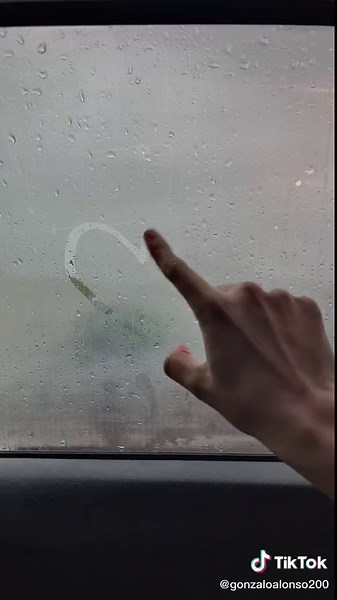 Black time #fyp #aesthetic #astheticvlog #vlog #rain #dark #foryoupage #parati #workout #lifestyle #routine