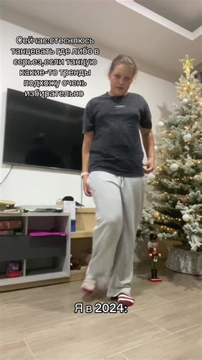 วิดีโอของ mAshAk_A (@mashak_a) พร้อมเพลง оригинальный звук - mAshAk_A