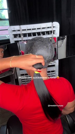 Quick Weave Hairstyles: Middle Part Quickweave Tutorial