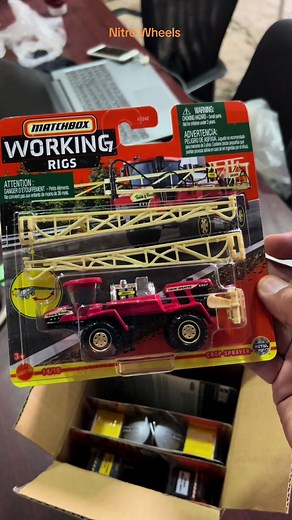 Matchbox serie trailers working rigs #mattel #matchbox #matchbox #nitrowheels #working #workingrigs #rigs #trailers #trailero #working #unboxingvideo #unboxingtoys #toys #juguetes #fyp #viral