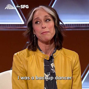 A former backup dancer for The Beach Boys? 😯 Paige Davis is bringing the surprises tonight at 9|8c on The #100KPyramid! | The $100,000 Pyramid