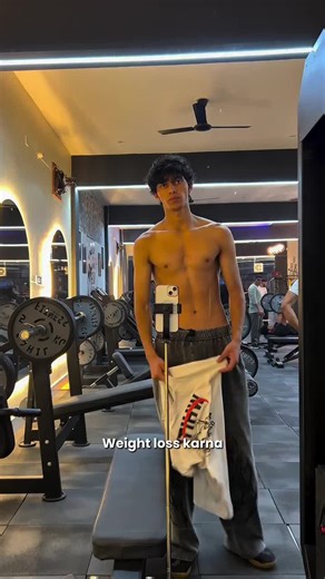 Day 50/365🔥“Meri Real Transformation Journey | Height • Body • Skin • Mindset 🔥” 1 saal pehle maine sirf ek sapna dekha tha — strong, confident aur powerful banne ka 💯 Aaj usi sapne ko real life mein build karna start kar raha hoon 🔥 Ye meri complete transformation journey hai — 📈 Height improvement 💪 Body transformation (72kg → 90kg bulking) ✨ Skin glow & skincare discipline 🧠 Mindset confidence upgrade Is journey mein hum sirf body nahi, height, body, mindset aur skincare sab par kaam k