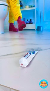 575K views · 2.6K reactions | Quand le dentifrice se transforme en balle anti-stress ! 瘟羅 #AstucesDeVie #ÉtrangementSatisfaisant | 123 GO Challenge French | Facebook