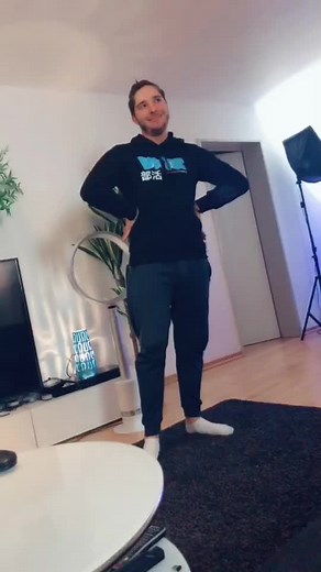 #machdierobbe @schmoah