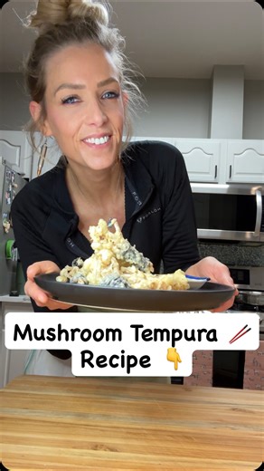 Chef Cate on Instagram: "Thanks to @northsporemushrooms for these delicious homegrown mushrooms, the flavor and fun is unmatched! Pro move: When frying food it's wise to cover up your arms so you don't end up with a full sleeve of burns. @forloh_official raider half zip is so lightweight and breathable, and the front and back pocket is so handy for my knife on mushroom hunts! I also love this as a base layer with the high neck and long sleeves! . .Link🌳 has it all for you 🤌 . Enoki Tempura Ing