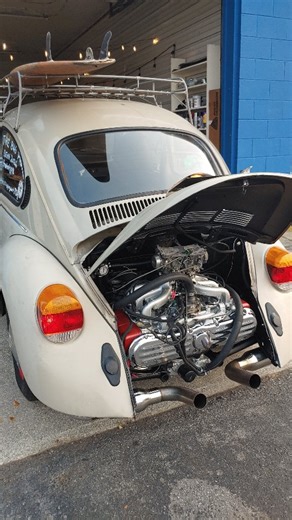 JT Built It on Instagram: "Some never before seen footage of the Goldwing Bug build, behind the scenes. Coming out today! #Volkswagen #goldwing #builtnotbought #porsche #engineswap"