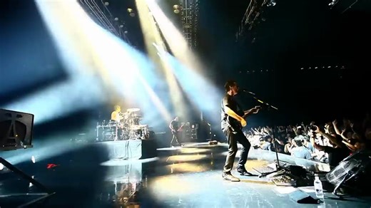 Muse - Futurism [Live from Zepp Tokyo]